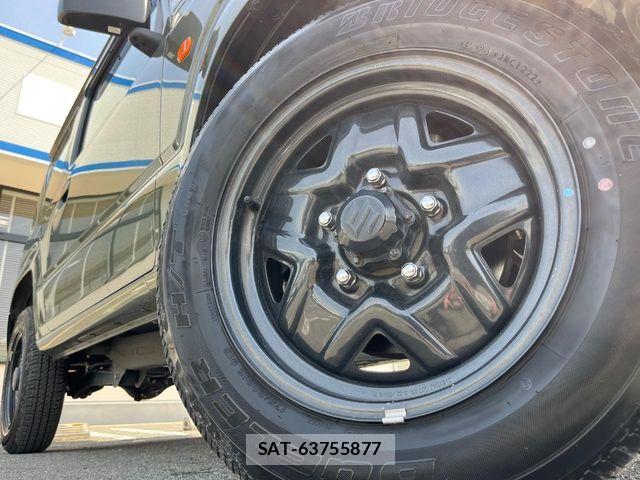 Suzuki JIMNY 2022-04 6215851-12