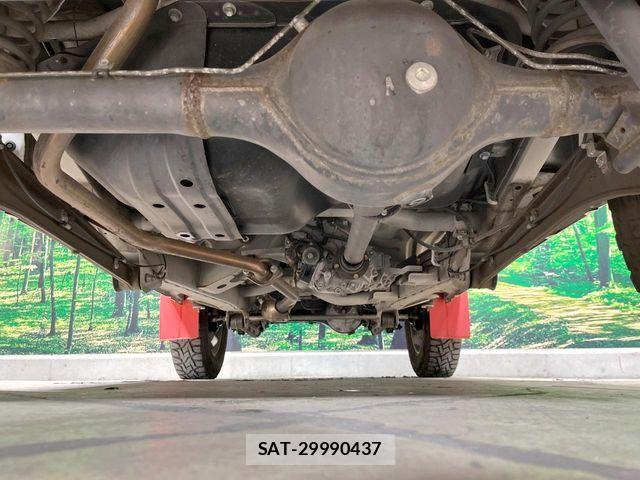 Suzuki JIMNY 2015-05 6215903-18