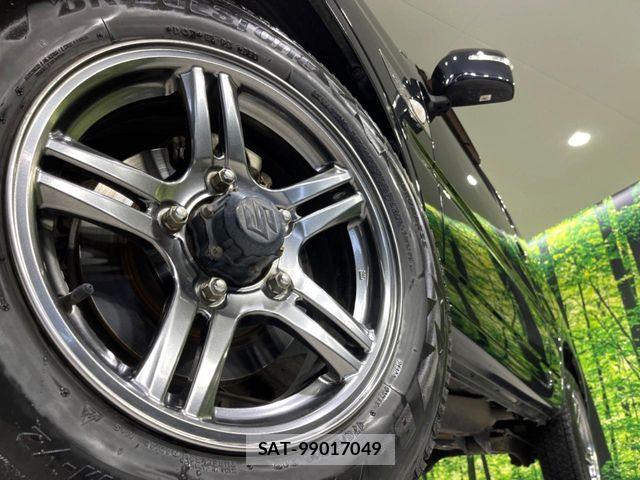Suzuki JIMNY 2016-11 6215901-11