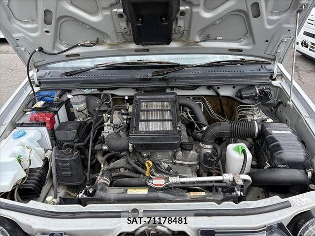 Suzuki JIMNY 2007-10 6244803-19