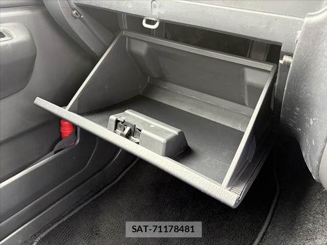 Suzuki JIMNY 2007-10 6244803-27