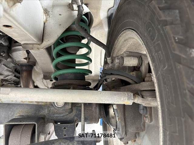 Suzuki JIMNY 2007-10 6244803-2
