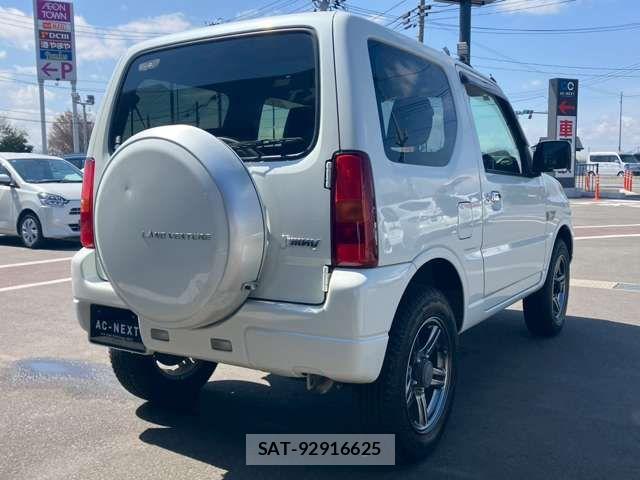 Suzuki JIMNY 2017-01 6264604-15