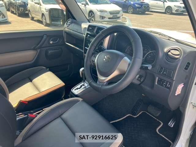 Suzuki JIMNY 2017-01 6264604-17