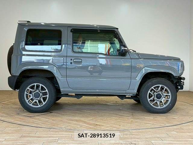 Suzuki JIMNY 2022-07 6276555-13