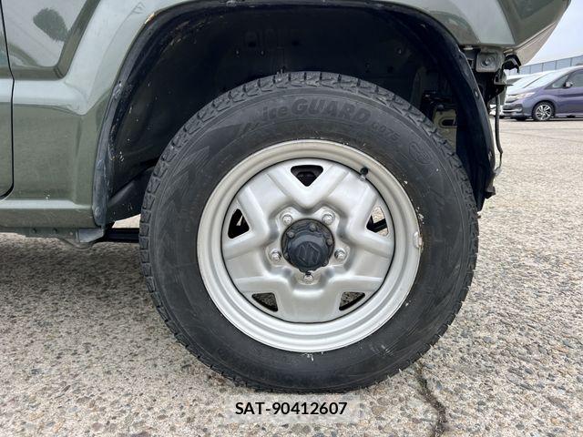 Suzuki JIMNY 2018-10 6271955-14