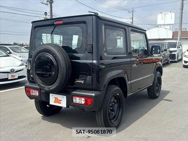 Suzuki JIMNY 2024-08 6271946-14