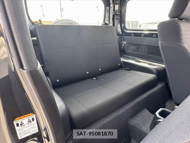 Suzuki JIMNY 2024-08 6271946-19