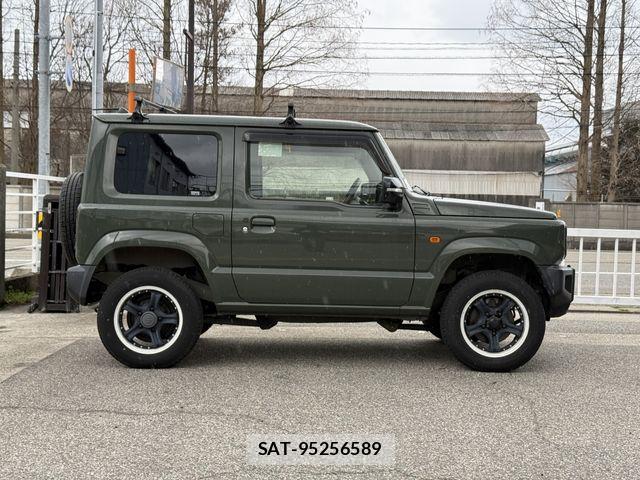 Suzuki JIMNY 2018-12 6304710-5