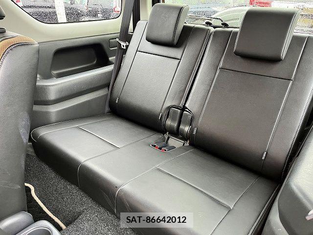 Suzuki JIMNY 2016-06 6612509-12