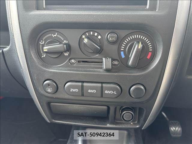 Suzuki JIMNY 2018-02 6612514-10