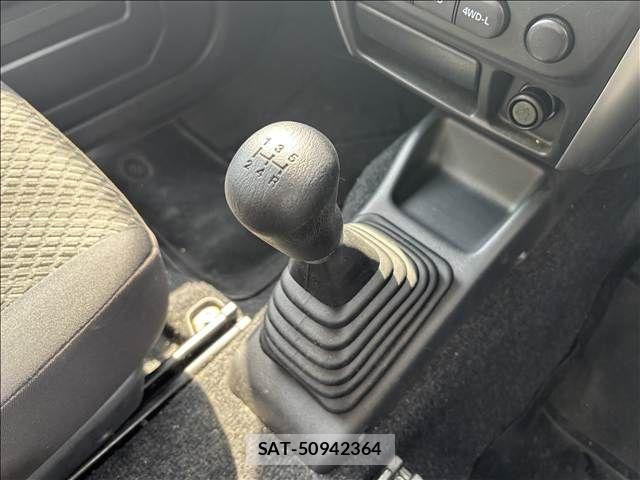 Suzuki JIMNY 2018-02 6612514-11