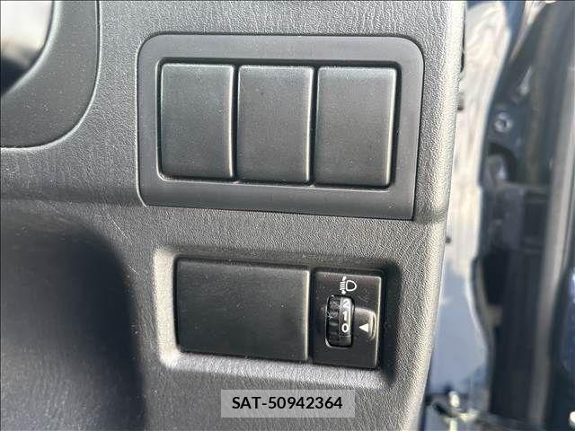 Suzuki JIMNY 2018-02 6612514-12