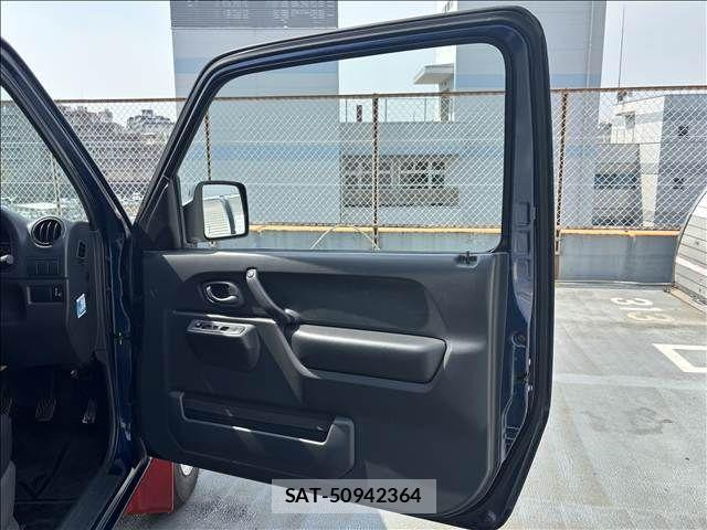 Suzuki JIMNY 2018-02 6612514-14