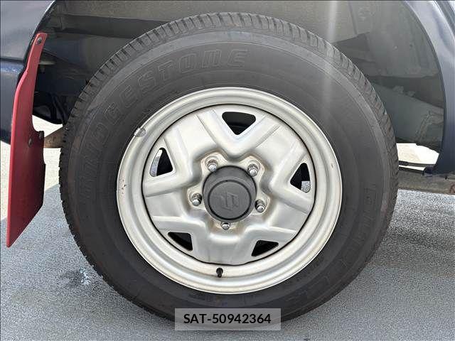 Suzuki JIMNY 2018-02 6612514-28