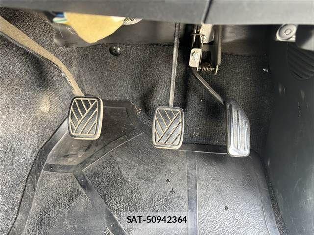 Suzuki JIMNY 2018-02 6612514-8