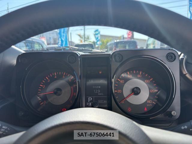 Suzuki JIMNY 2025-10 6612484-17