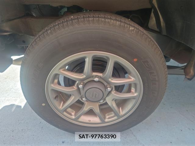 Suzuki JIMNY 2023-04 6641737-6