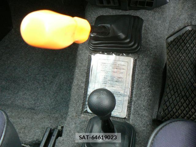 Suzuki JIMNY 1996-01 6672074-9