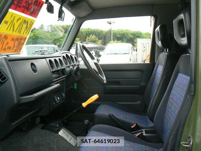 Suzuki JIMNY 1996-01 6672074-17