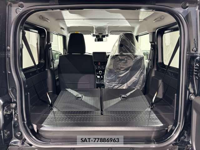 Suzuki JIMNY 2026-04 6672067-18