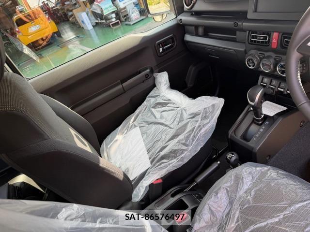 Suzuki JIMNY 2025-09 6672059-9
