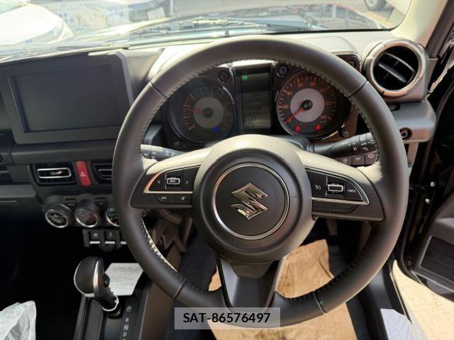 Suzuki JIMNY 2025-09 6672059-12