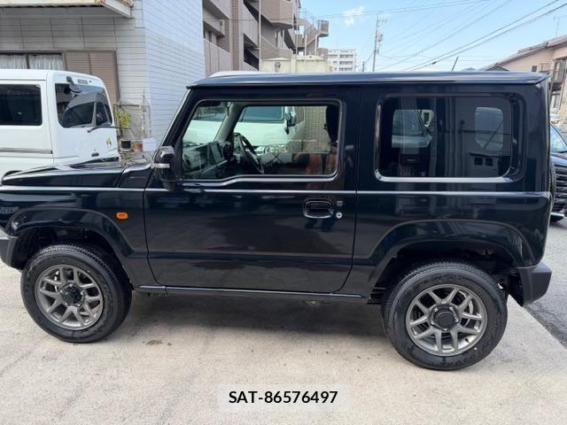 Suzuki JIMNY 2025-09 6672059-5