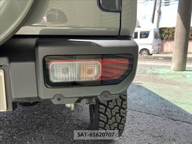 Suzuki JIMNY 2025-01 6676450-9