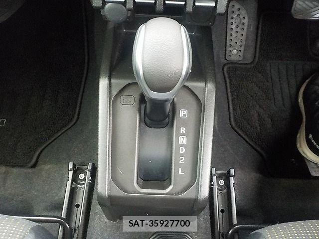 Suzuki JIMNY 2021-12 6676457-13