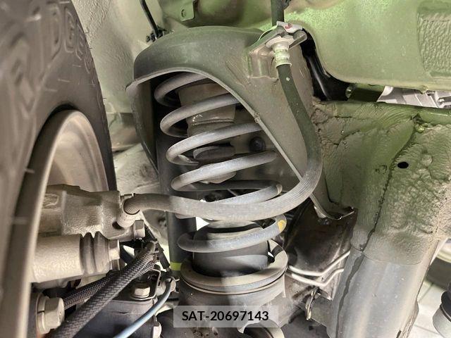 Suzuki JIMNY 2024-04 6676448-19