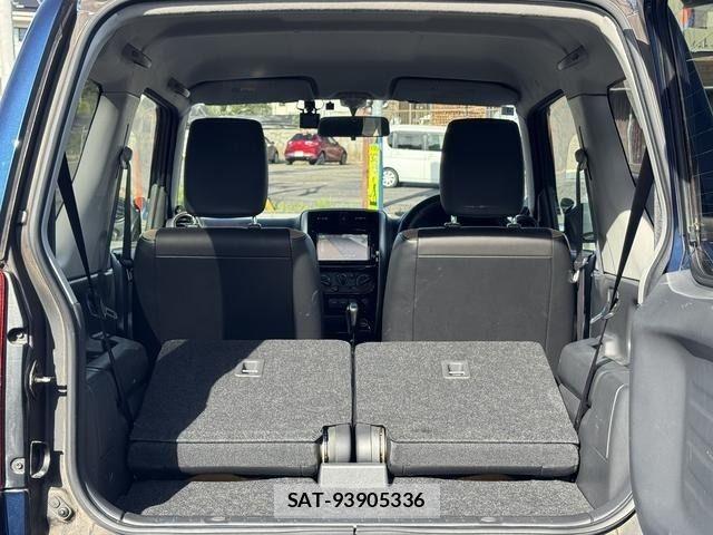Suzuki JIMNY 2015-04 6676471-14