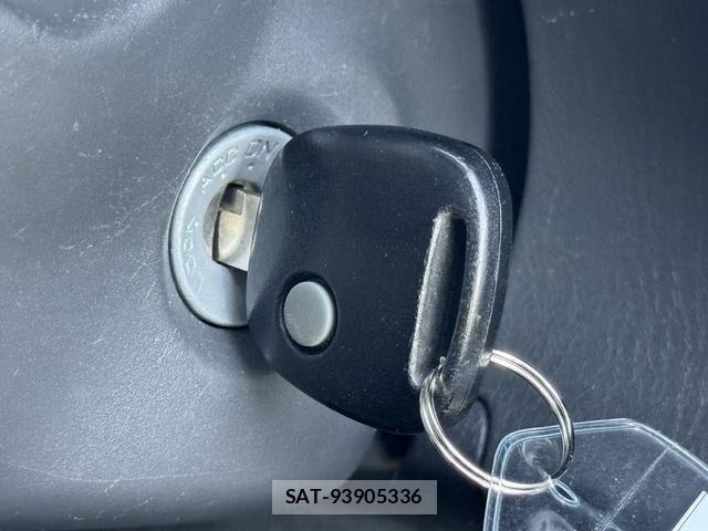 Suzuki JIMNY 2015-04 6676471-18