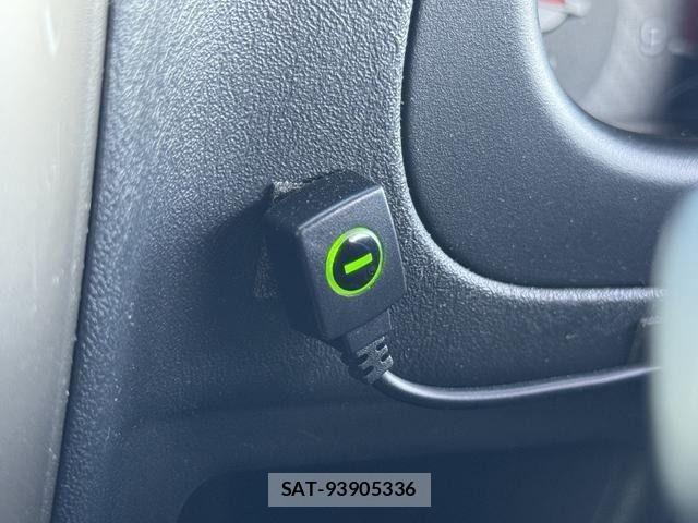 Suzuki JIMNY 2015-04 6676471-28