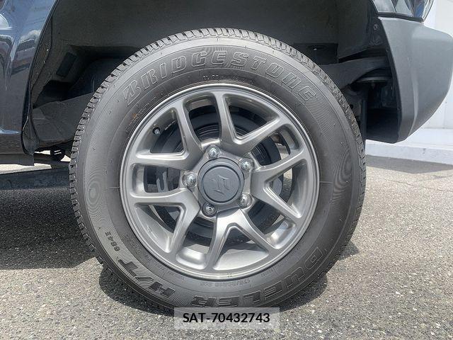 Suzuki JIMNY 2023-10 6676461-21