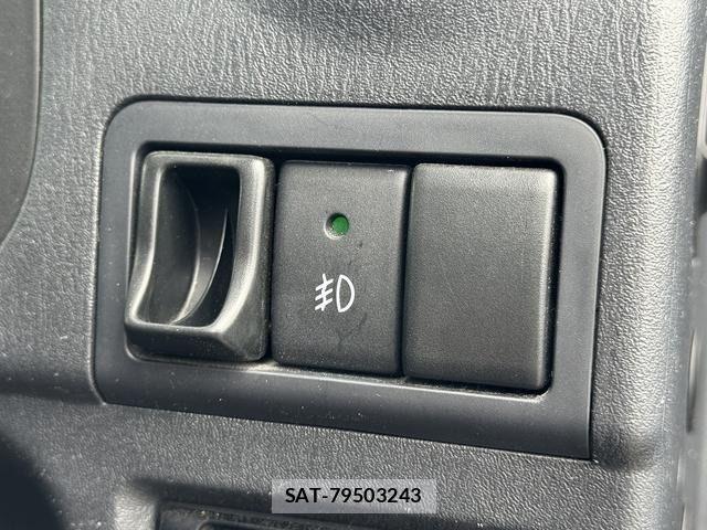 Suzuki JIMNY 2016-08 6676473-25