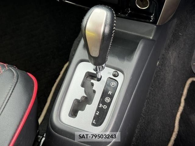 Suzuki JIMNY 2016-08 6676473-27
