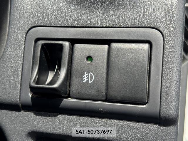 Suzuki JIMNY 2013-02 6676478-26