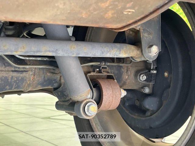 Suzuki JIMNY 2015-08 6676477-19