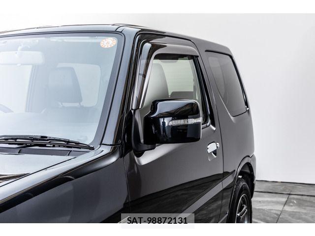 Suzuki JIMNY 2015-01 6683826-15
