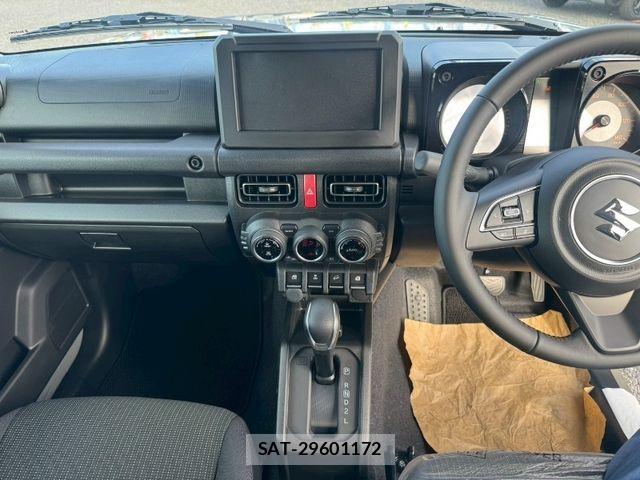 Suzuki JIMNY 2025-10 6683823-16