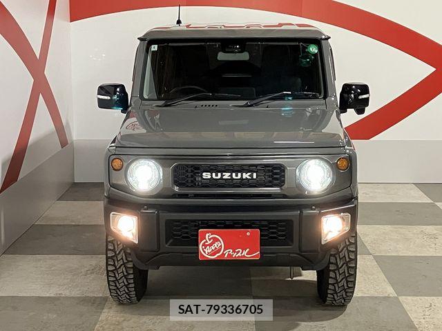Suzuki JIMNY 2024-04 6716379-3