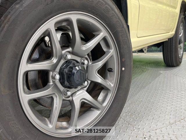 Suzuki JIMNY 2024-08 6716383-12