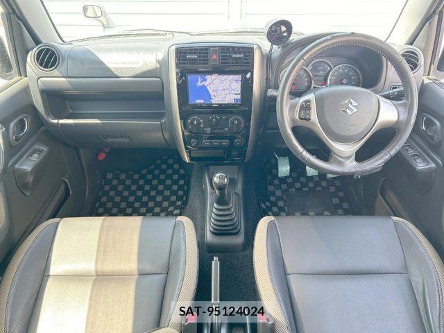 Suzuki JIMNY 2015-02 6716391-1