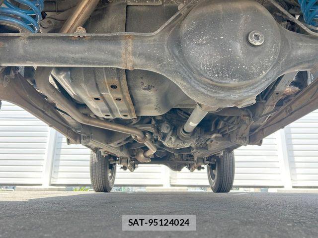 Suzuki JIMNY 2015-02 6716391-19