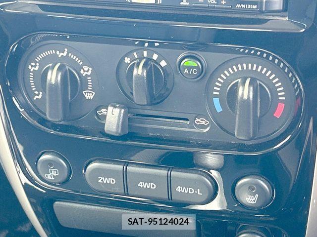 Suzuki JIMNY 2015-02 6716391-7