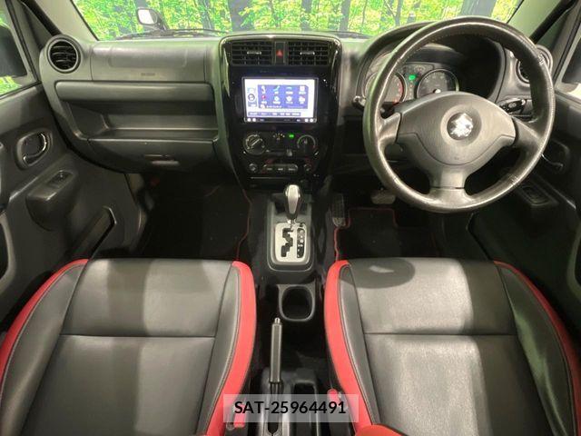 Suzuki JIMNY 2014-04 6716389-1