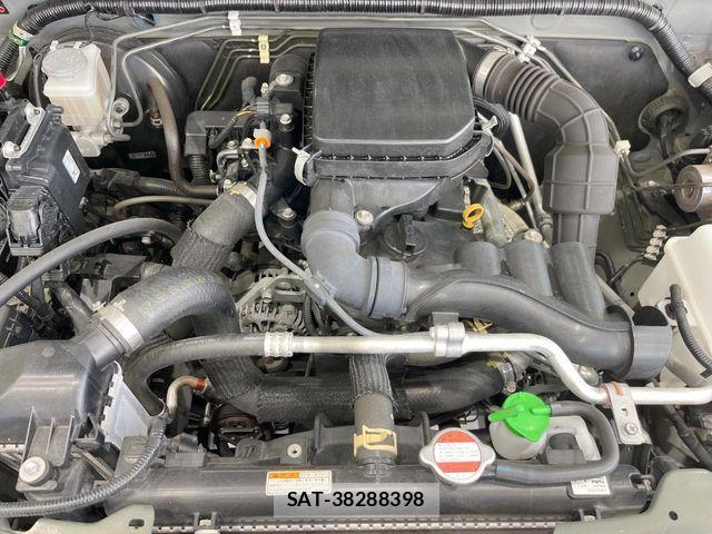 Suzuki JIMNY 2019-06 6716387-17