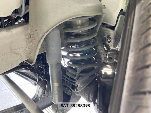 Suzuki JIMNY 2019-06 6716387-19