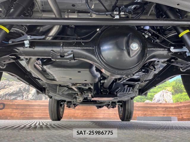 Suzuki JIMNY 2026-02 6716376-18